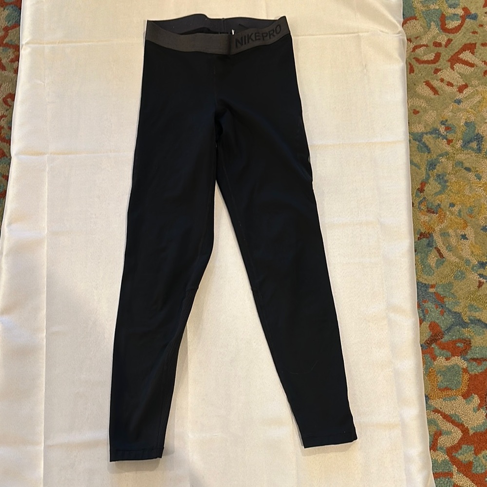 Nike Pro Women’s Warm Mid-Rise‎ Black Training Tights leggings CJ5718-010 small